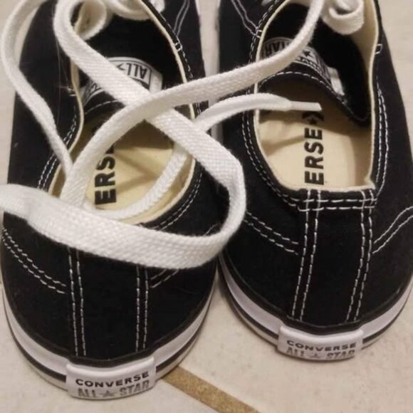 BRAND NEW Converse (Chucks) Black Low Top - Picture 2 of 4